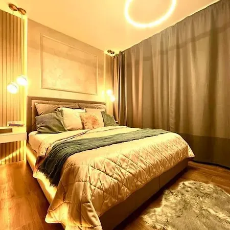 شقة Luxury Pearl With Parking Place In Holesovice